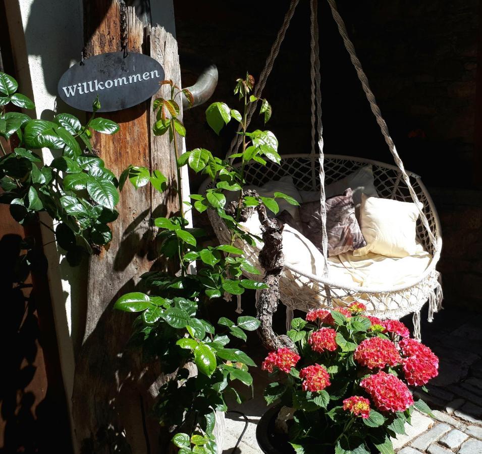 Hotel & Restaurant Sonnenhoefle ゾンマーハウゼン エクステリア 写真
